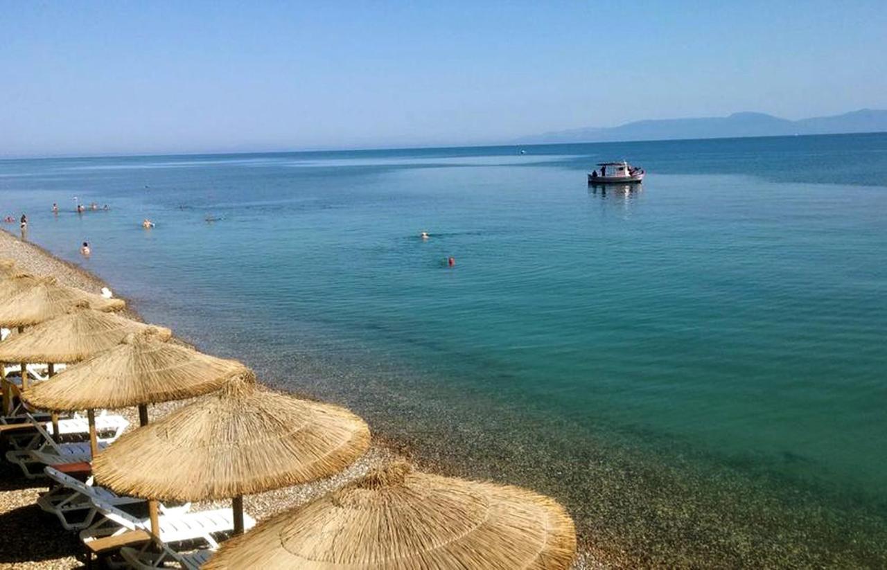 Castella Beach Alissos Extérieur photo